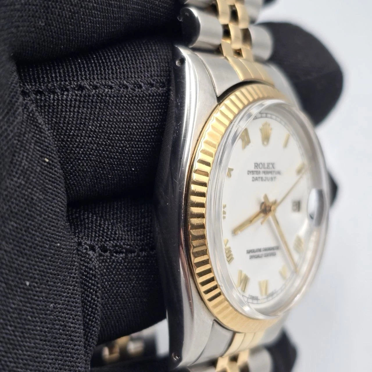Rolex DateJust 36mm White Roman Fluted Two-Tone 18K Yellow Gold Jubilee 16013