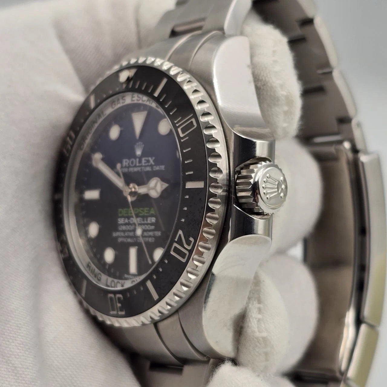 PAPERS 2015 Rolex Sea-Dweller Deepsea James Cameron Blue 116660 44mm Watch BOX