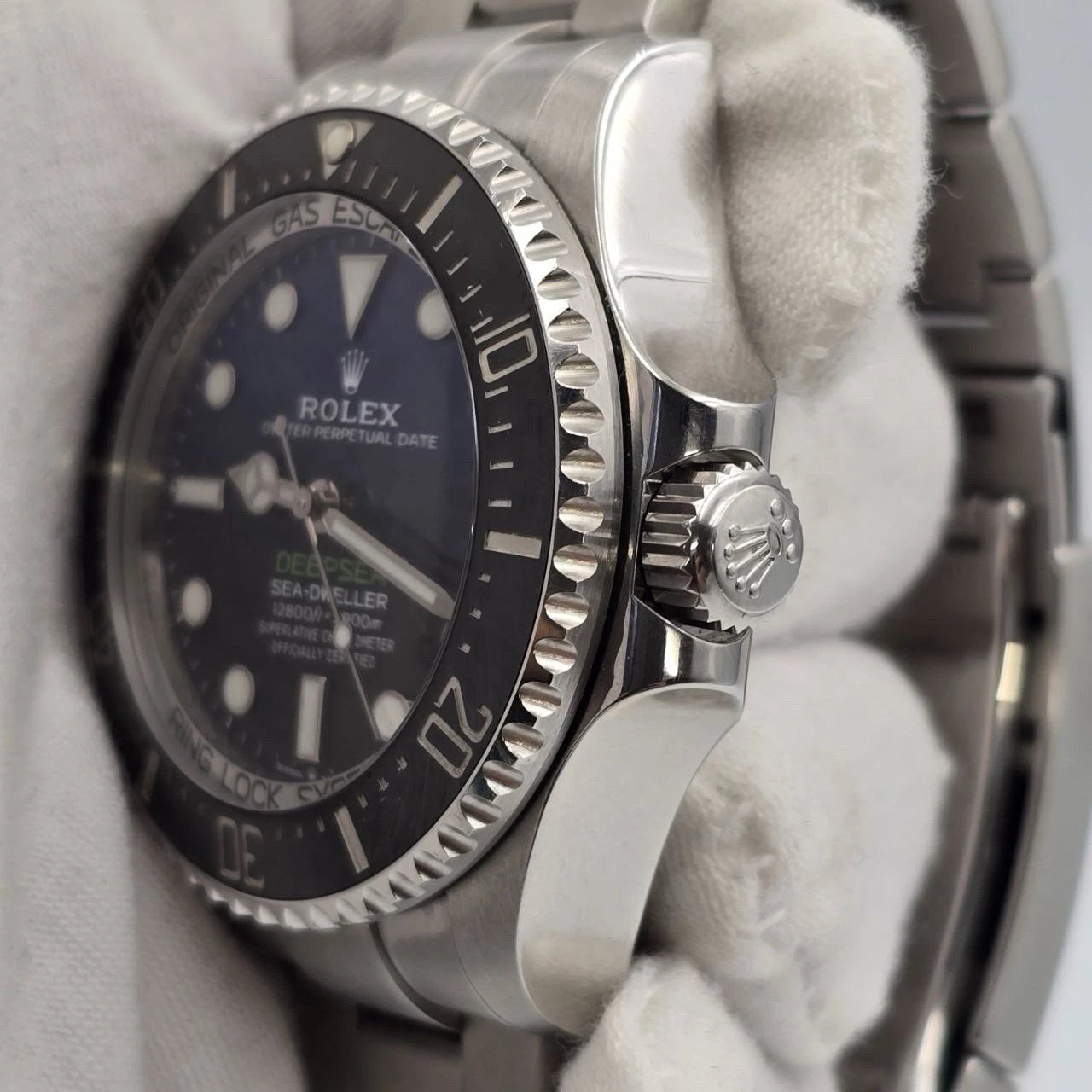 MINT Rolex Sea-Dweller Deepsea James Cameron Blue 126660 44mm Watch