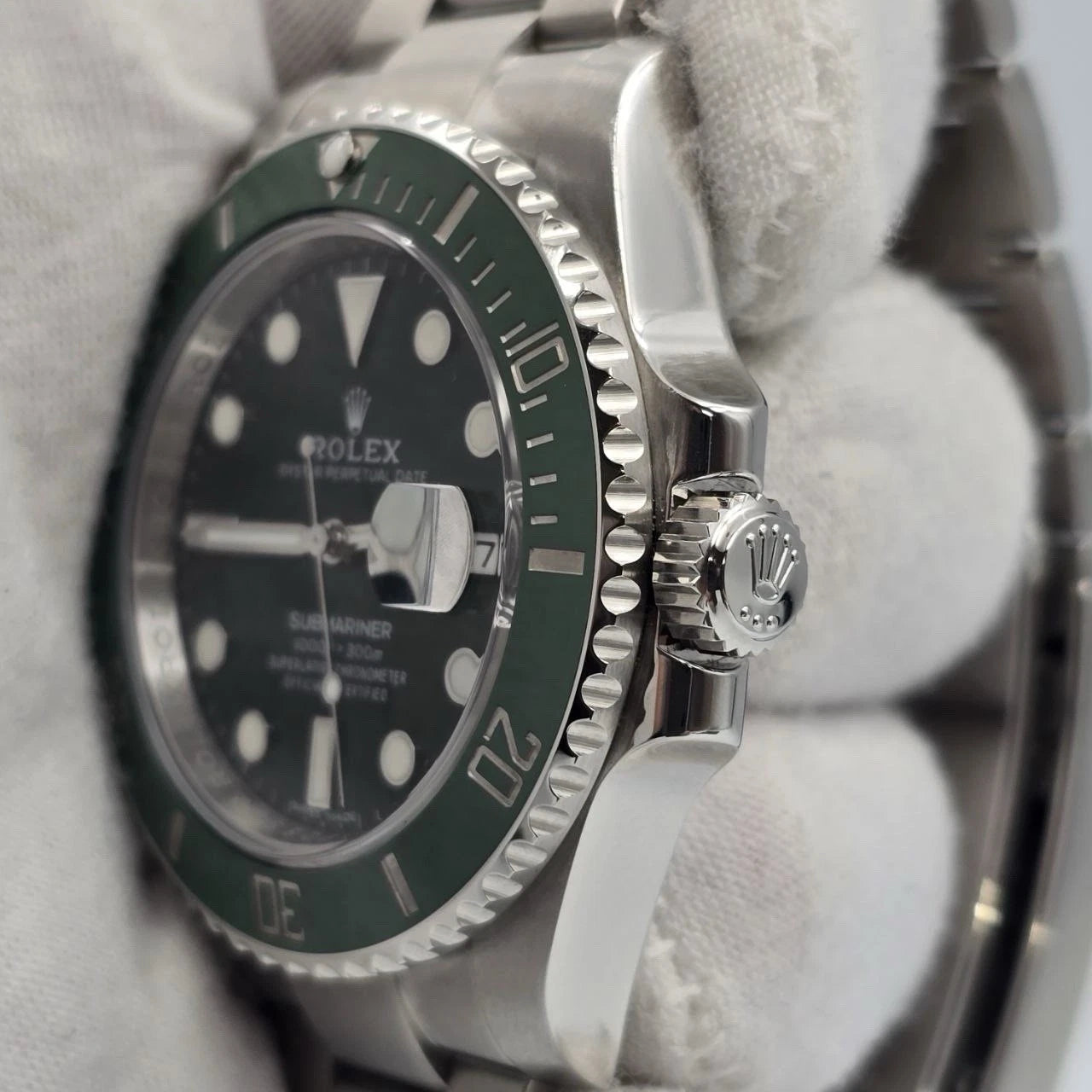 PAPERS 2014 MINT Rolex Submariner Hulk 116610LV Green 40mm Ceramic Watch BOX