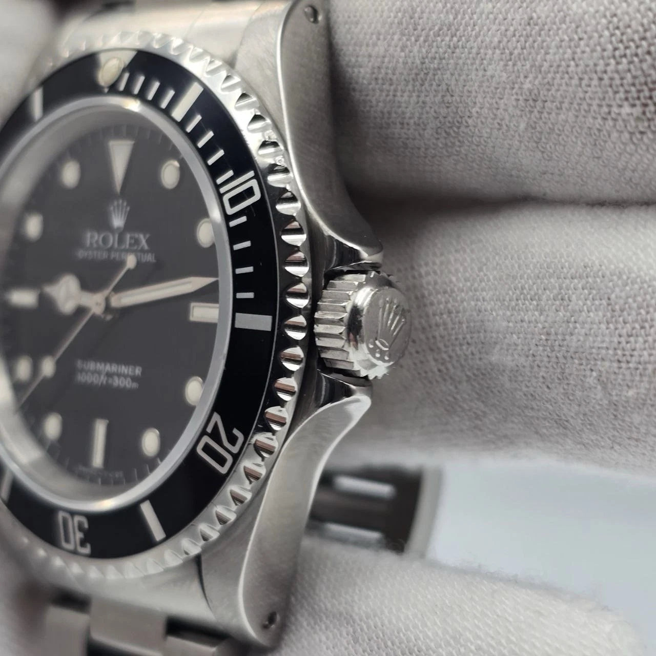 PAPERS MINT Rolex Submariner No-Date BLACK Steel Oyster 40mm Watch 14060