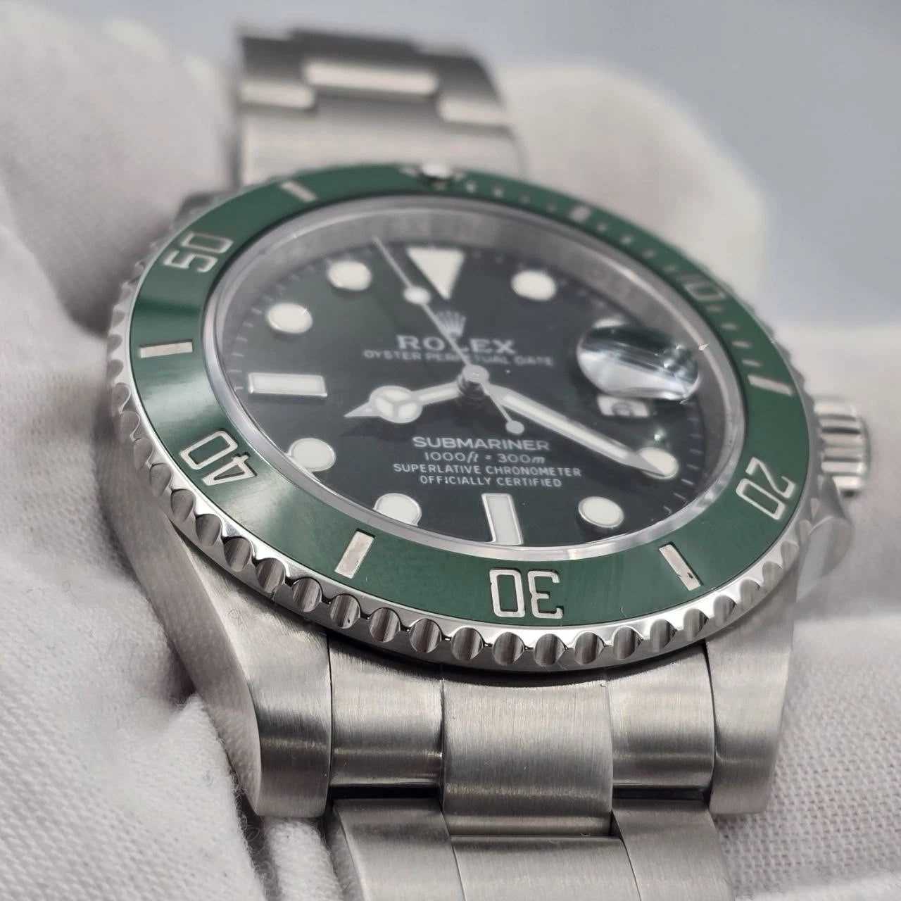 PAPERS 2013 MINT Rolex Submariner Hulk 116610LV Green 40mm Ceramic Watch BOX
