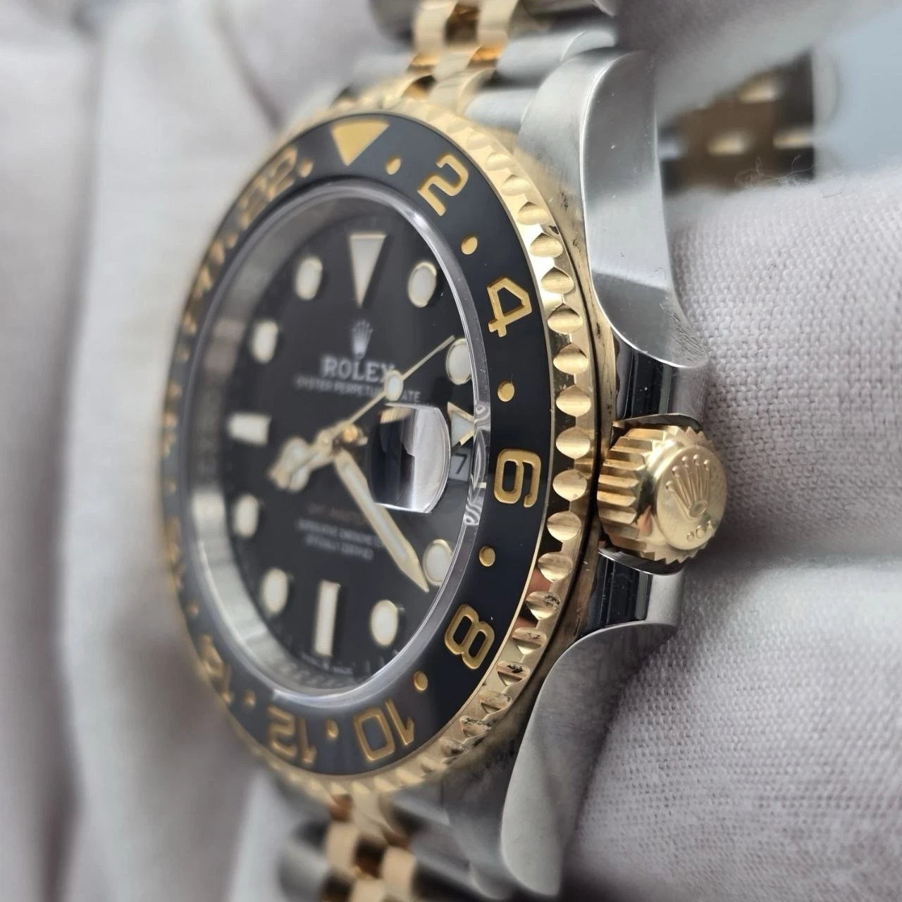 PAPERS 2025 Rolex GMT-Master II 40mm 126713GRNR Two-Tone Zombie Jubilee BOX