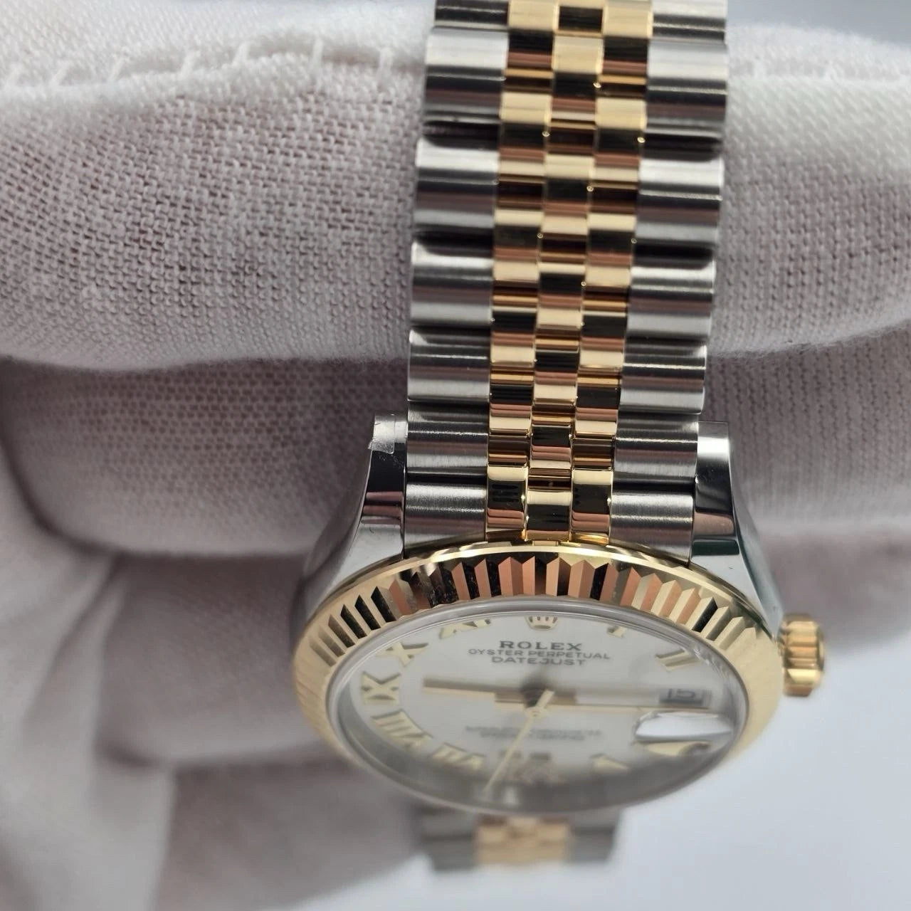 NEW 2026 Rolex Datejust 31 Silver Roman Diamond Two Tone Gold Fluted Jubilee