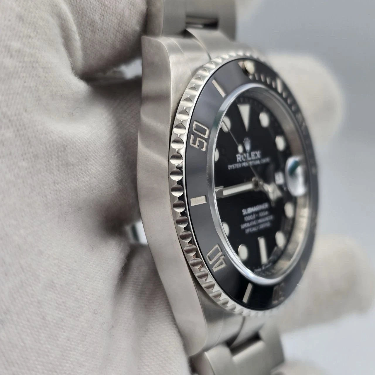 Rolex Submariner 126610LN 3