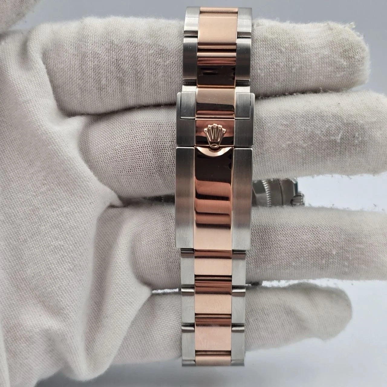 Rolex Yacht-Master 116621 40mm Chocolate Dial 18K Rose Gold Watch