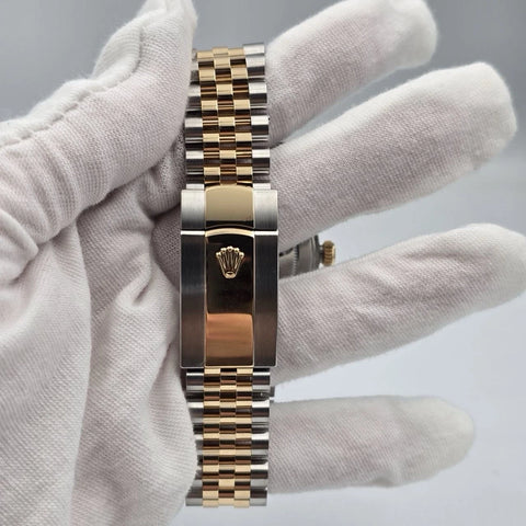 2022 PAPERS Rolex Datejust 41mm 18K Two Tone Wimbledon Dial Jubilee 126333 BOX