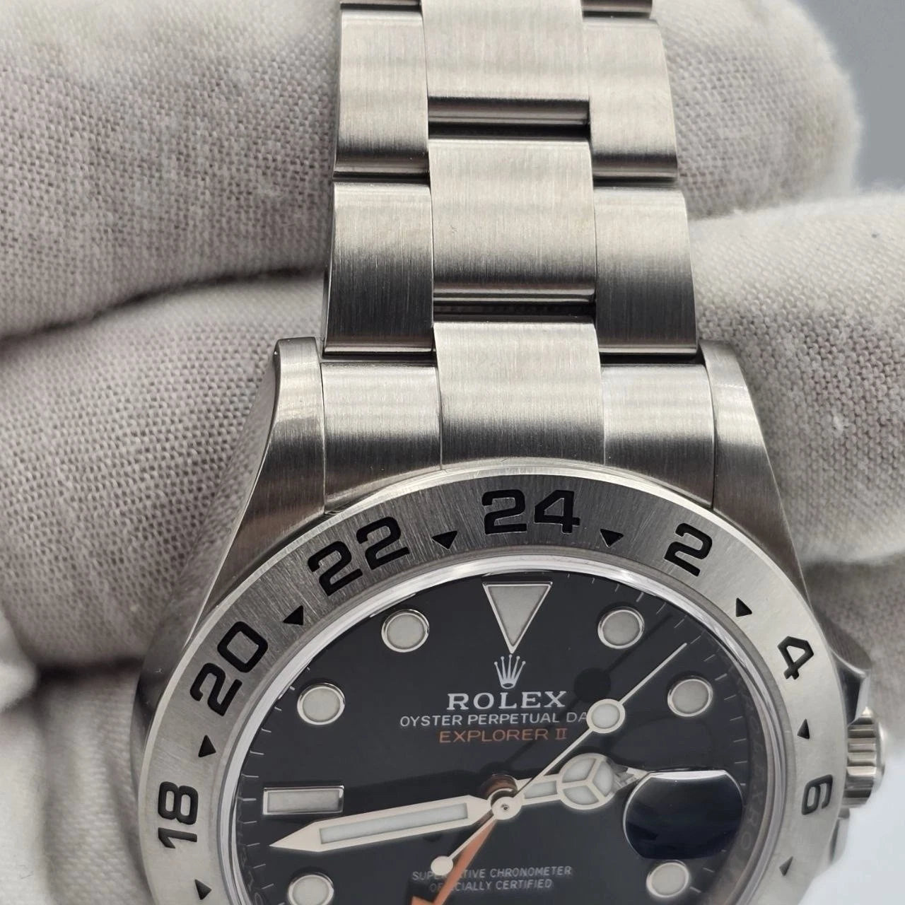 PAPERS 2022 Rolex Explorer II 42mm 226570 Stainless Steel Black Dial BOX