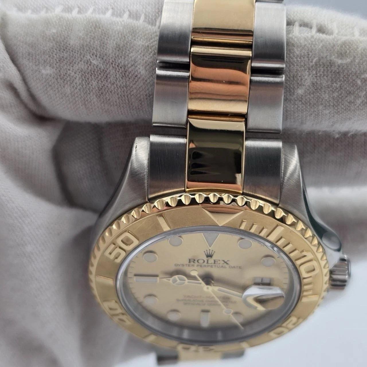 Rolex Yacht-Master 16623 Champagne Dial Two Tone 18K Yellow Gold Steel 40mm
