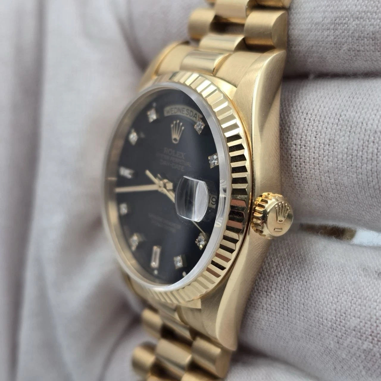 Rolex Day-Date 18238 President 18k Gold FACTORY Black Diamond Dial 36mm Watch