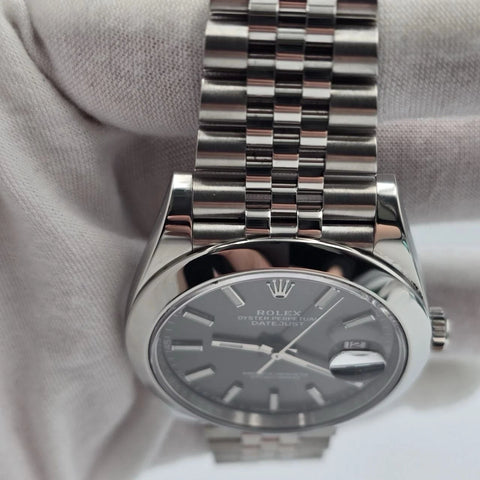 PAPERS 2021 Rolex Datejust 41mm 126300 Rhodium Grey Smooth Bezel Jubilee BOX