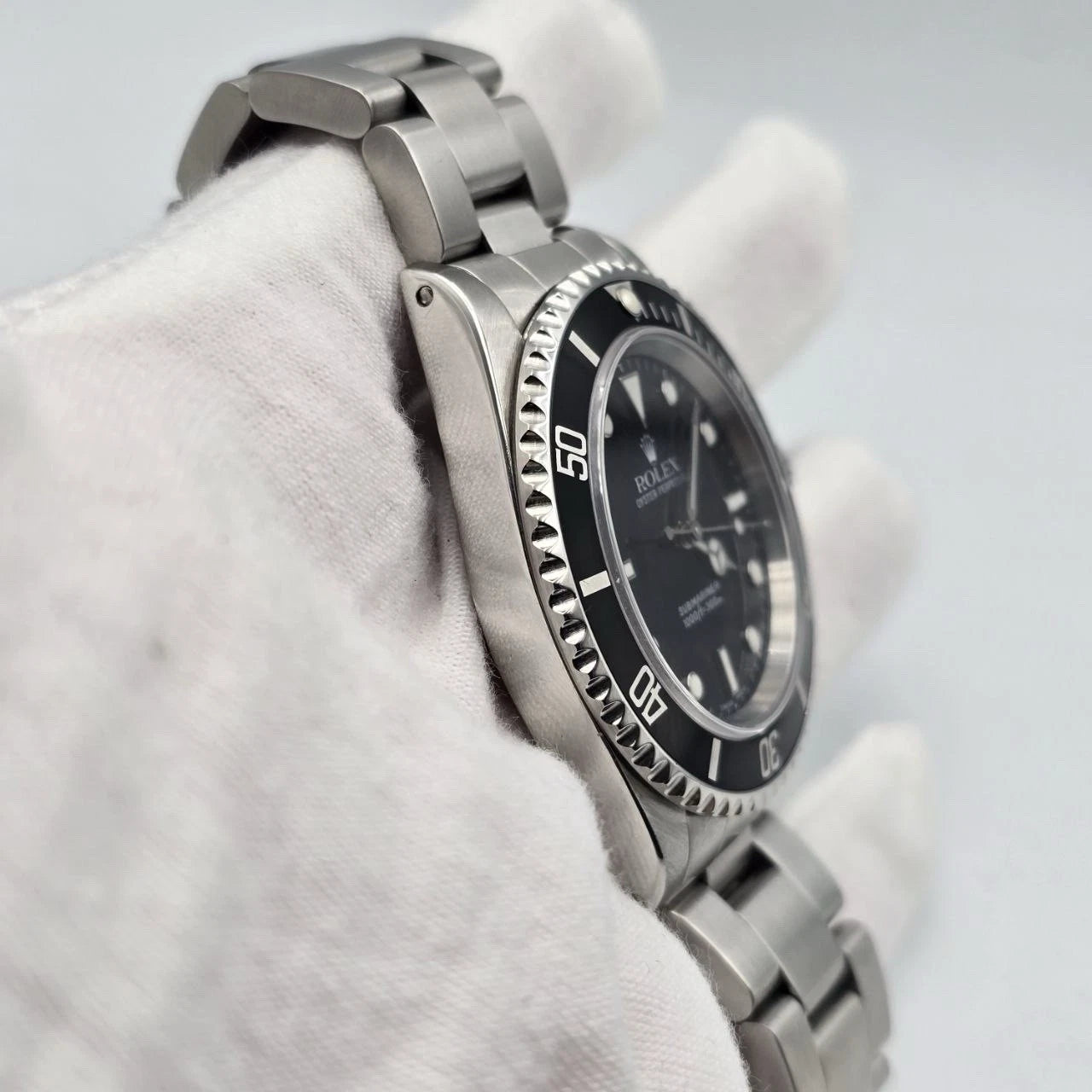 Rolex Submariner No Date 14060M 2 Liner Black Dial Stainless Steel 40mm
