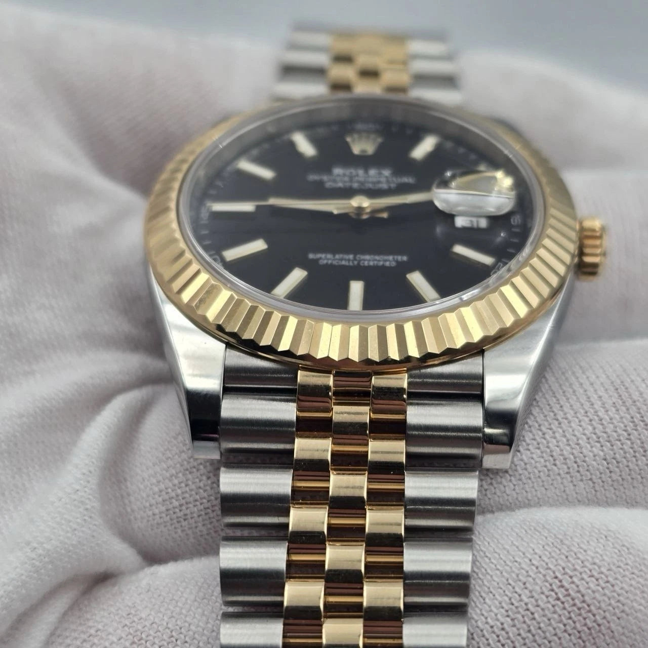 PAPERS 2017 Rolex Datejust 41mm 18K Two Tone Black Dial Jubilee 126333 BOX
