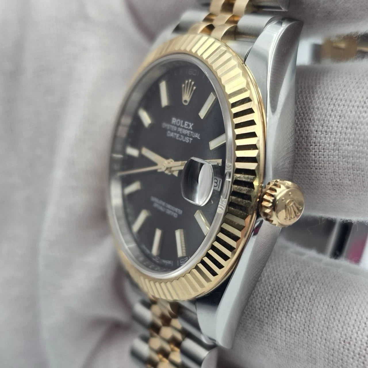 PAPERS 2017 Rolex Datejust 41mm 18K Two Tone Black Dial Jubilee 126333 BOX