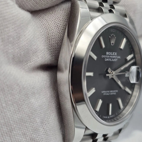 NEW 2025 Rolex Datejust 41mm Smooth Rhodium Dial Jubilee Bracelet 126300 UNWORN