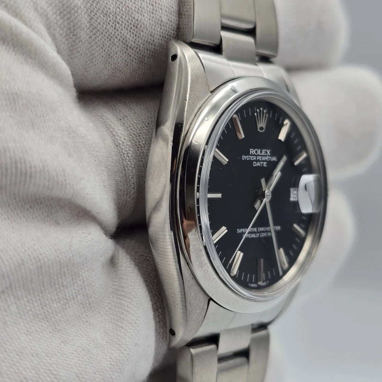 MINT Rolex Oyster Perpetual Date Black Dial Stainless Steel 1500 34mm Watch