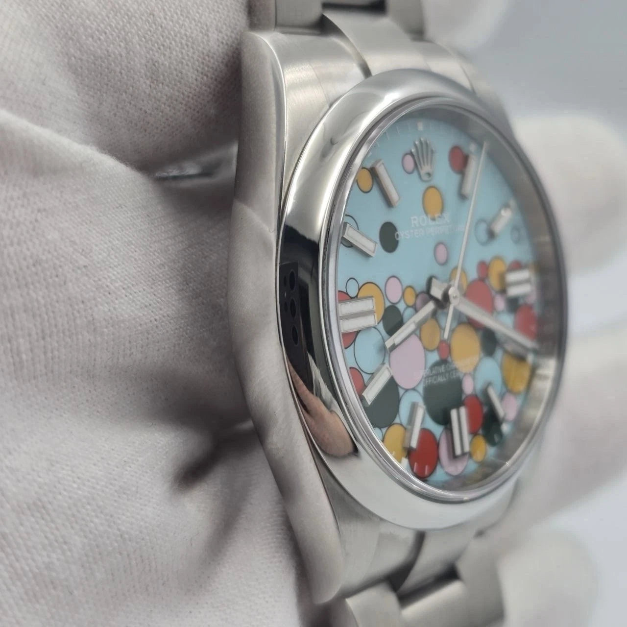 2025 PAPERS Rolex Oyster Perpetual 41mm Celebration Dial Steel 124300 BOX