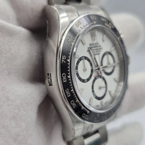 NEW 2026 STICKERED Rolex Cosmograph Daytona 40mm 126500LN Steel White Panda Dial