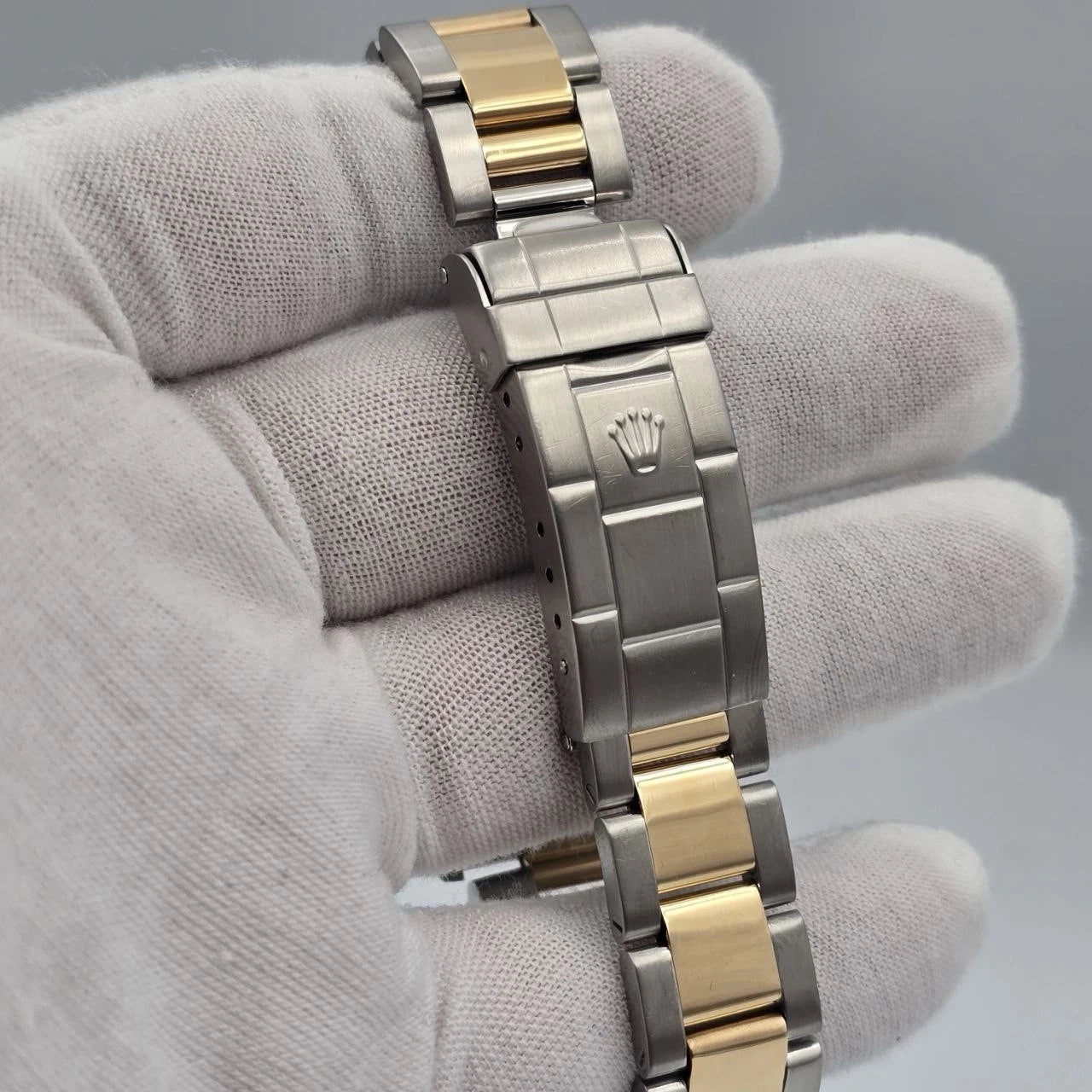 Rolex Submariner Date Black Yellow Gold Stainless Steel 40mm Watch 16613