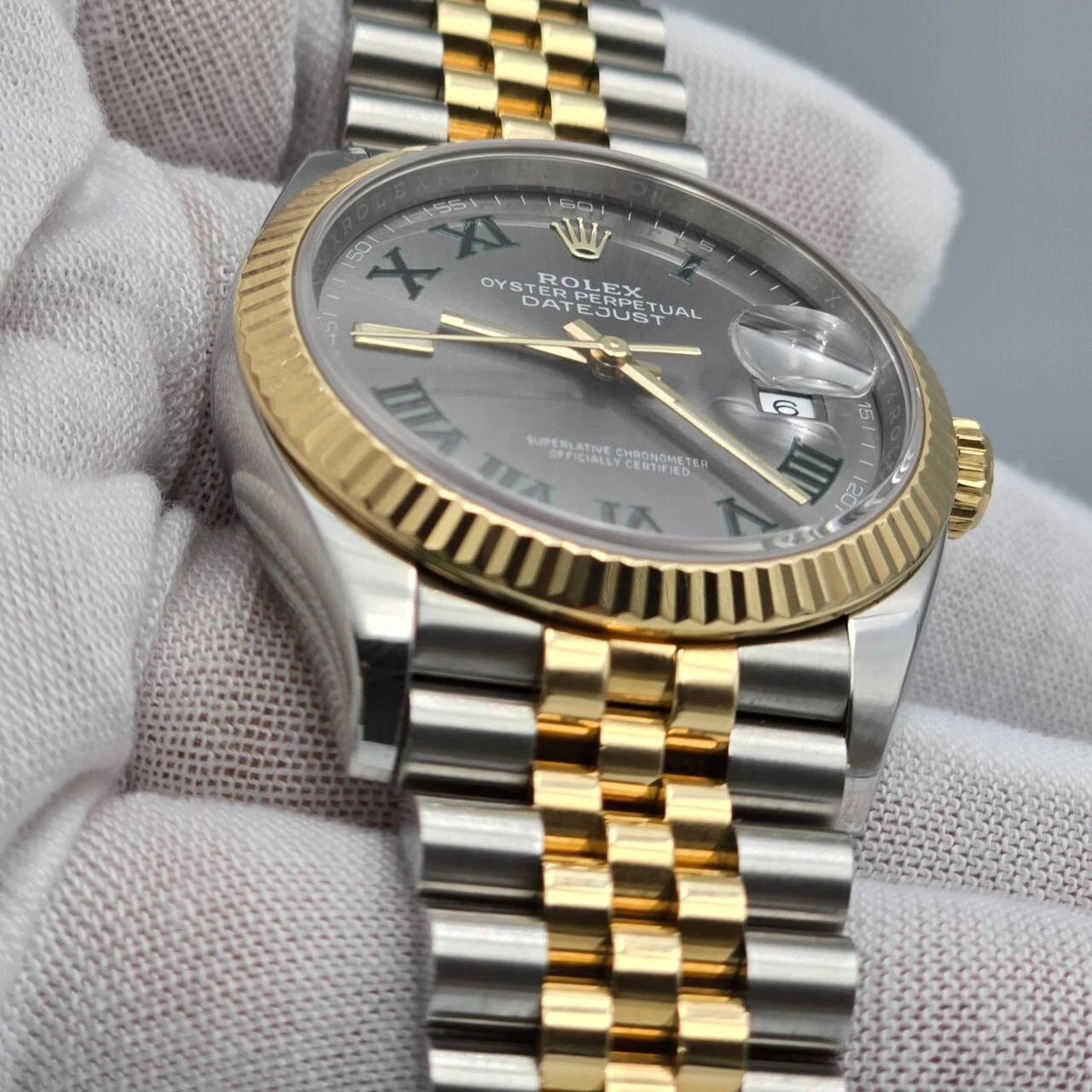 2023 Rolex Datejust 36mm Wimbledon Yellow Gold Fluted Bezel Jubilee 126233 B+P