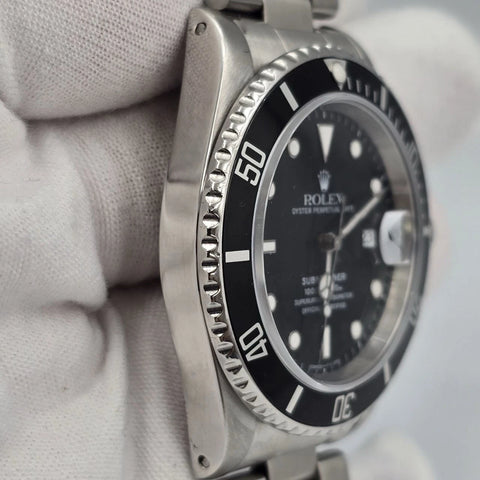 PAPERS Rolex Submariner Date Black Dial Oyster 40mm Watch 16610