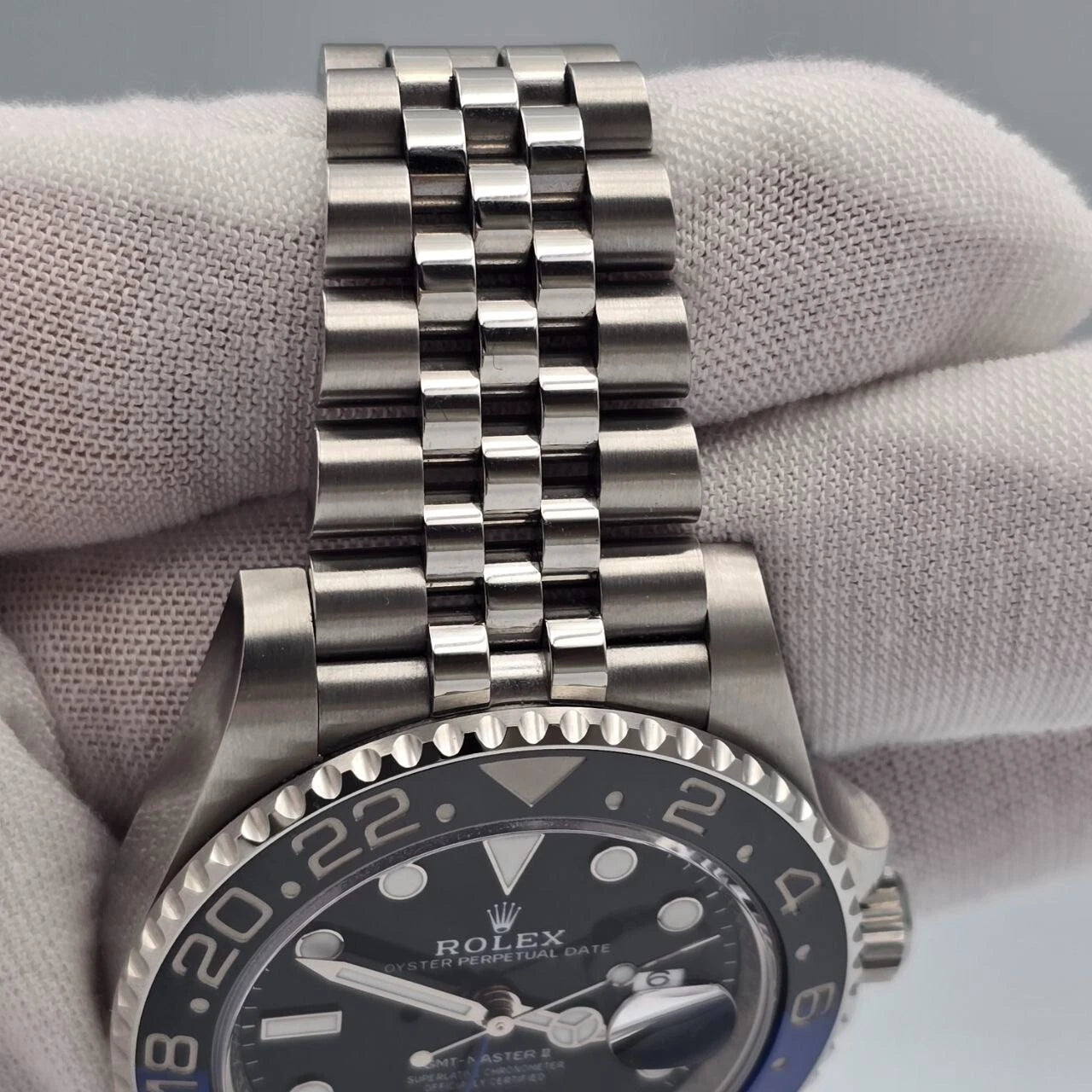PAPERS 2024 Rolex GMT-Master II BATGIRL Steel JUBILEE 40mm 126710BLNR BOX