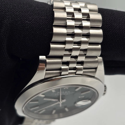 2023 Rolex Datejust 41mm Mint Green Dial Smooth Bezel Jubilee Watch 126300 B+P