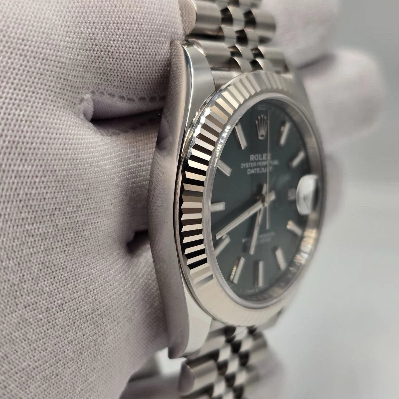 NEW 2025 Datejust 41mm 126334 Mint Green Jubilee Fluted Bezel UNWORN