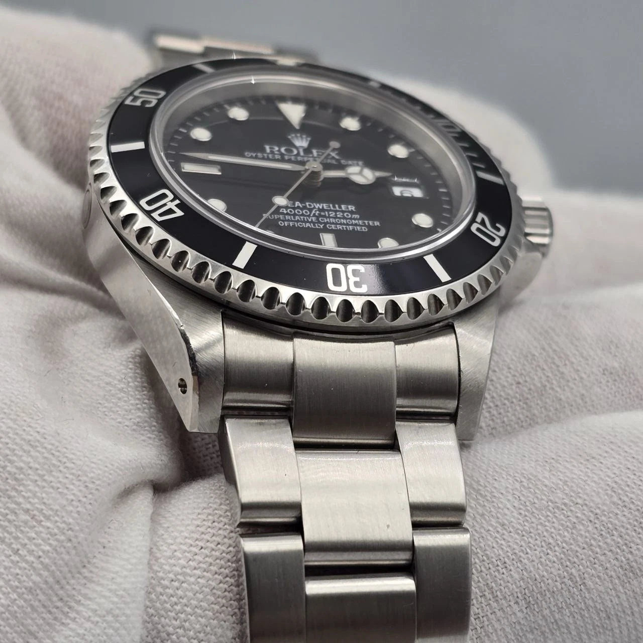 PAPERS Rolex Sea-Dweller 16600 Stainless Steel Black Dial 40MM Watch