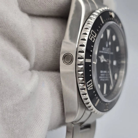 MINT Rolex Sea-Dweller 4000 SD4K Black Dial Ceramic Steel 40MM 116600 BOX