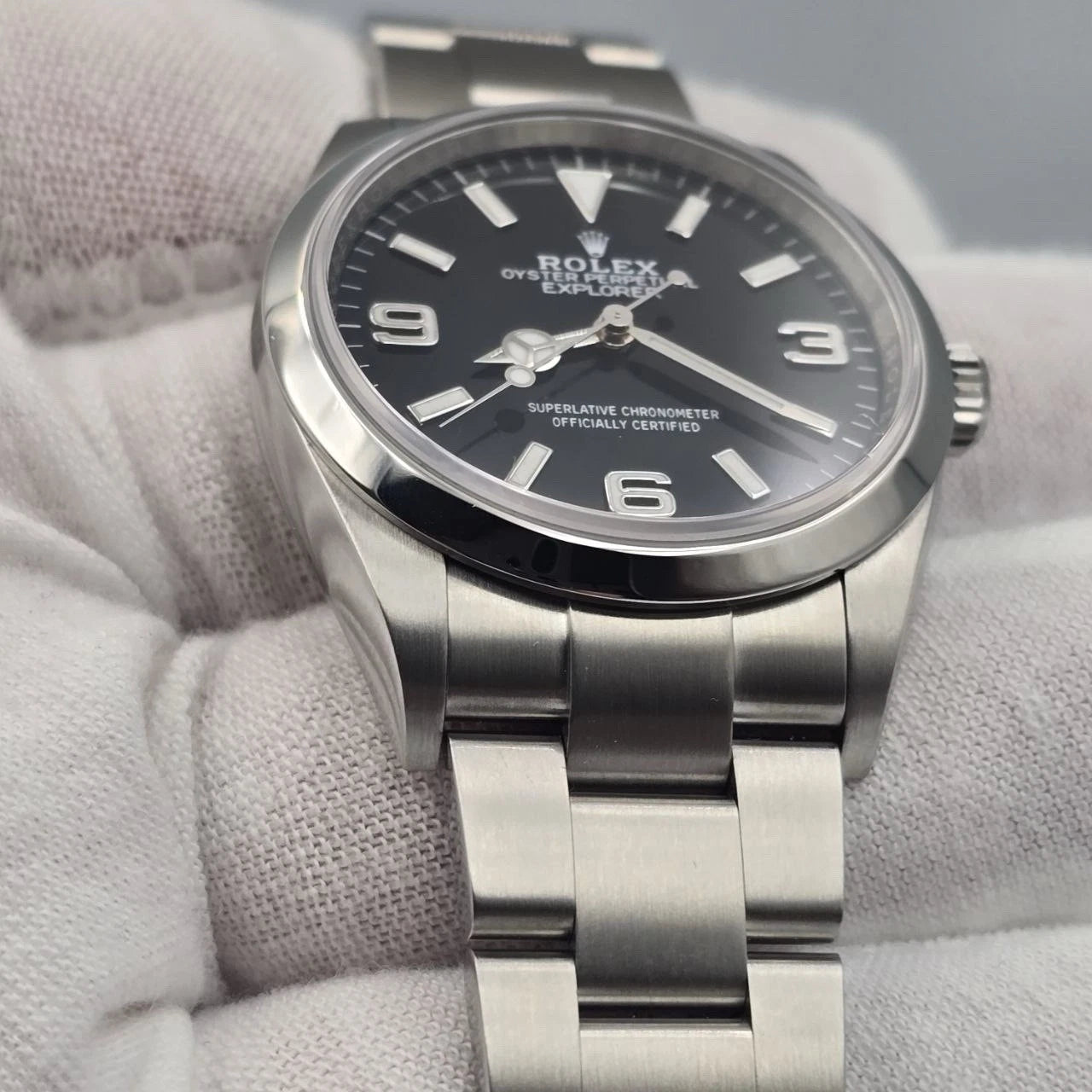 PAPERS MINT 2022 Explorer Black Dial Stainless Steel 36mm Watch 124270 BOX