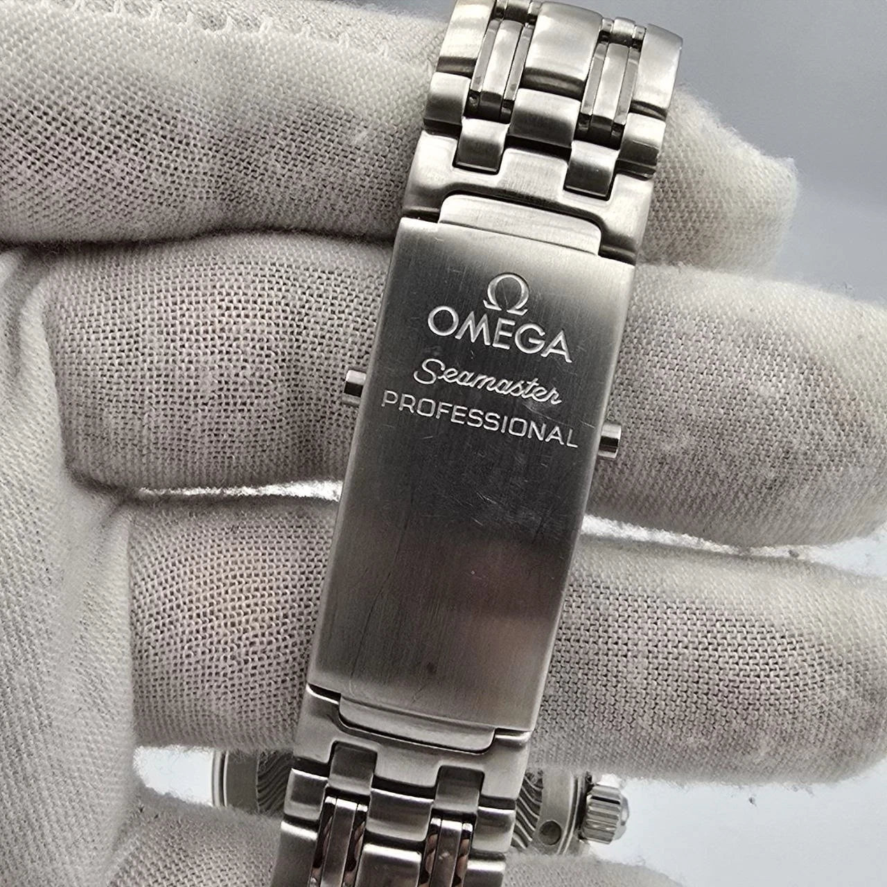 Mens Omega Seamaster Professional Chronometer Blue Dial 36MM Watch 2551.80