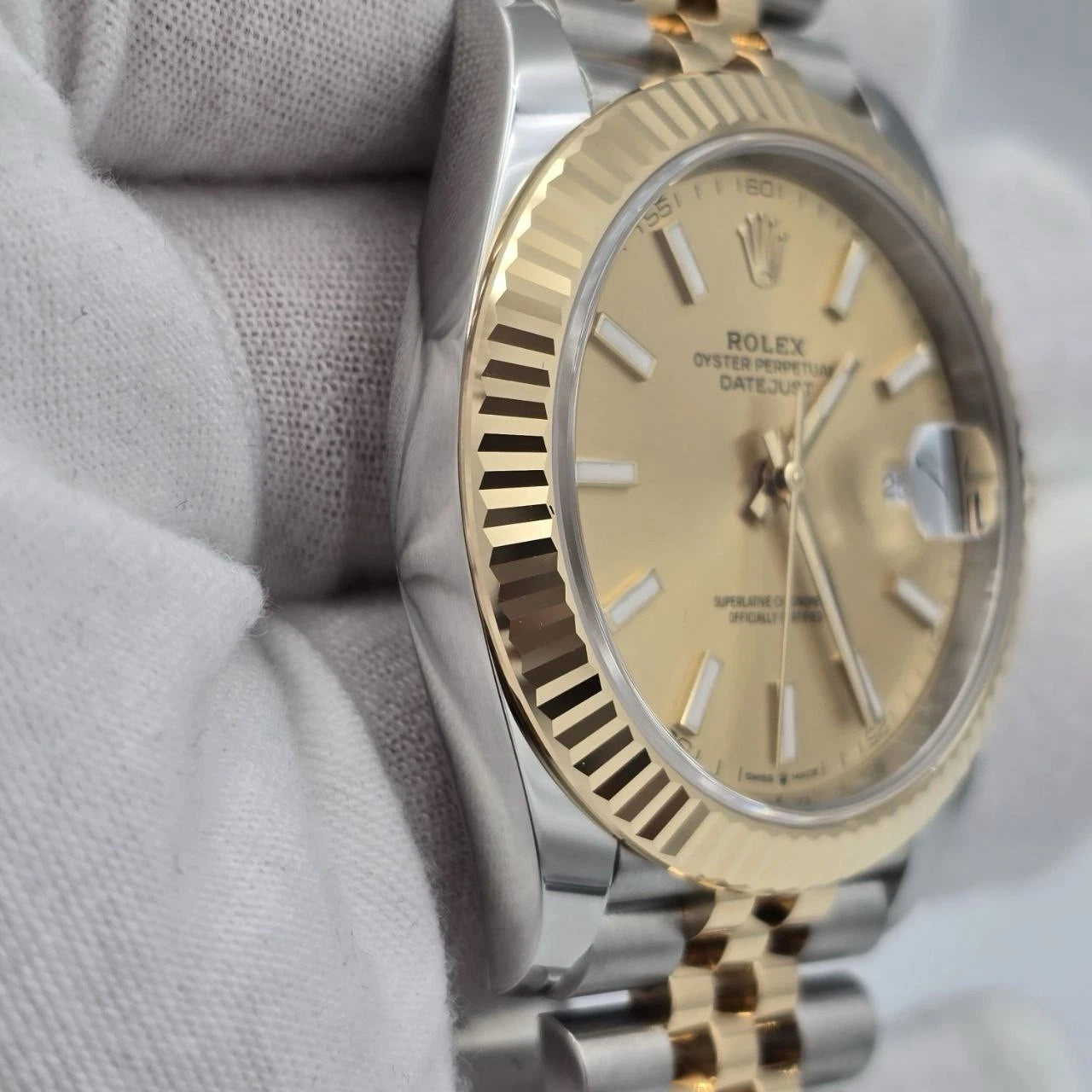 NEW 2025 Rolex Datejust 41mm 126333 TwoTone Jubilee Fluted Champagne Dial UNWORN