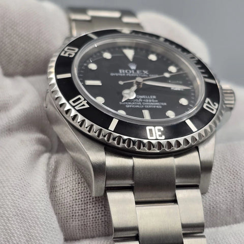 MINT 2009 Rolex Sea-Dweller 16600 Stainless Steel Black Dial 40MM Watch