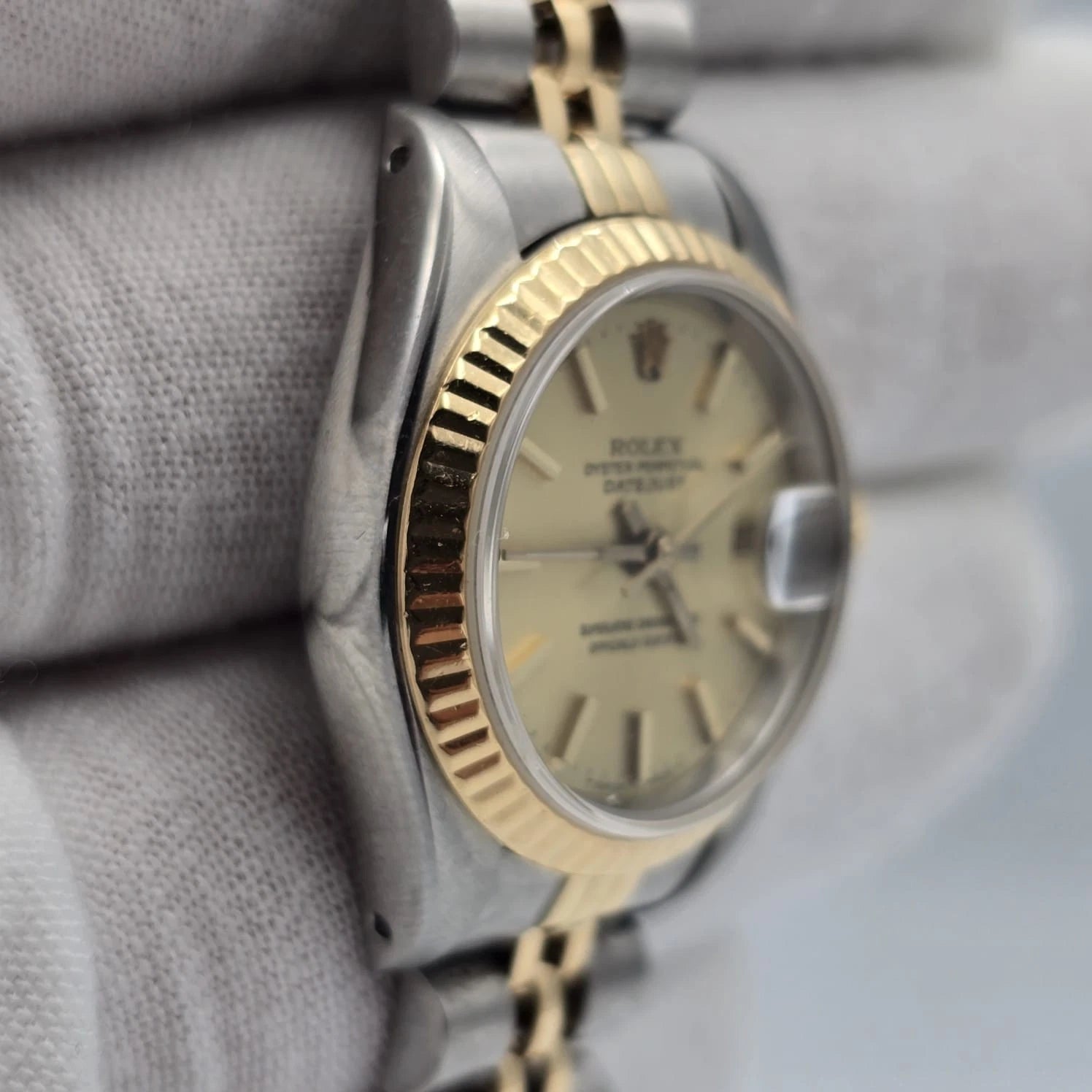 PAPERS Rolex Datejust Yellow Gold & Steel 69173 Champagne Dial Watch 26mm + RSC
