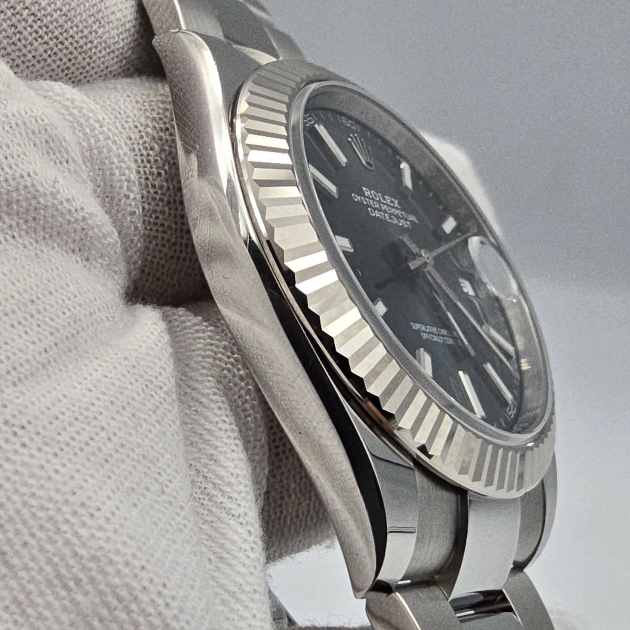 NEW 2025 Rolex Datejust 41mm 126334 Oyster Mint Green Dial Fluted Bezel UNWORN