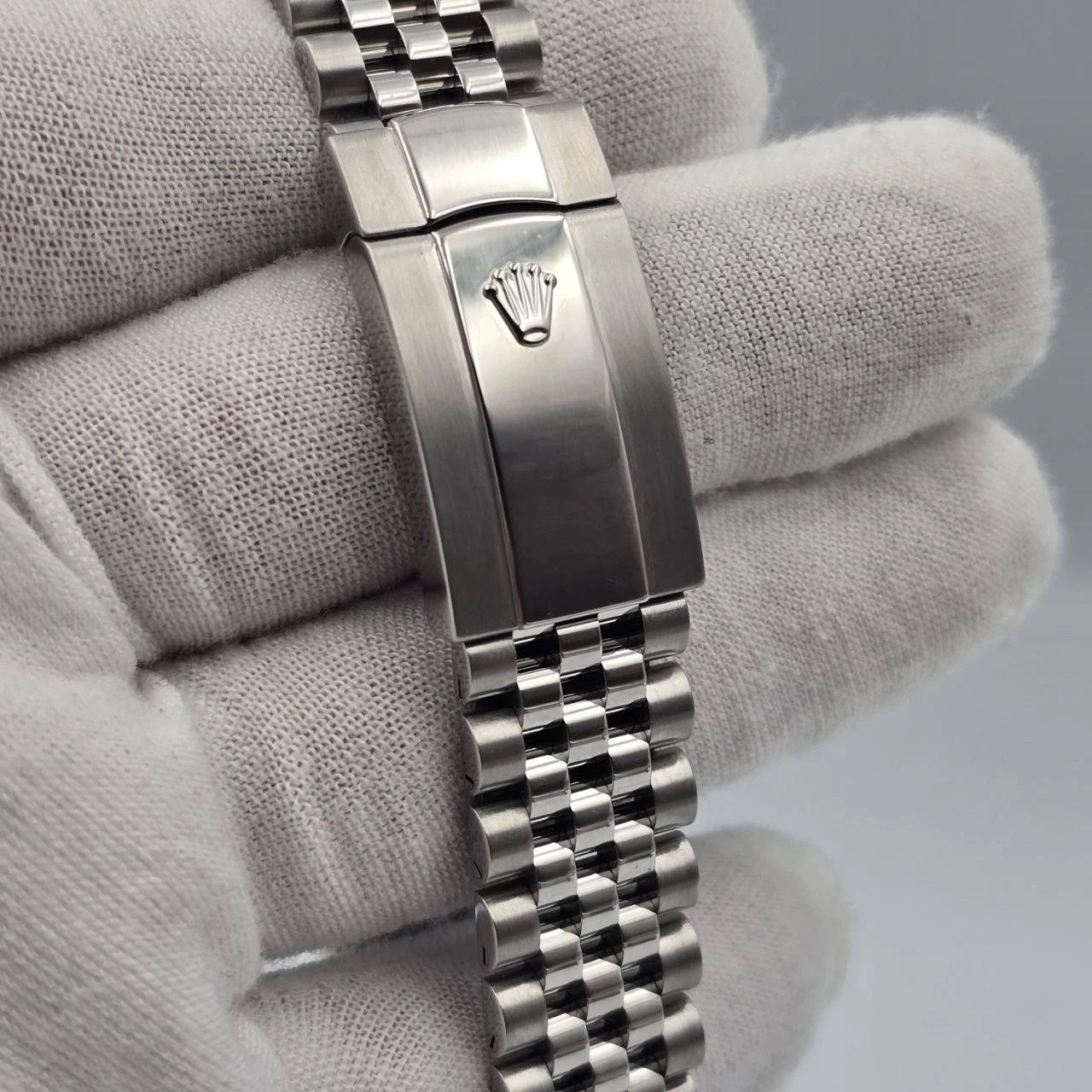 MINT Rolex Datejust 36mm Pink Roman Diamond 6 9 Dial Steel Jubilee Watch 126234