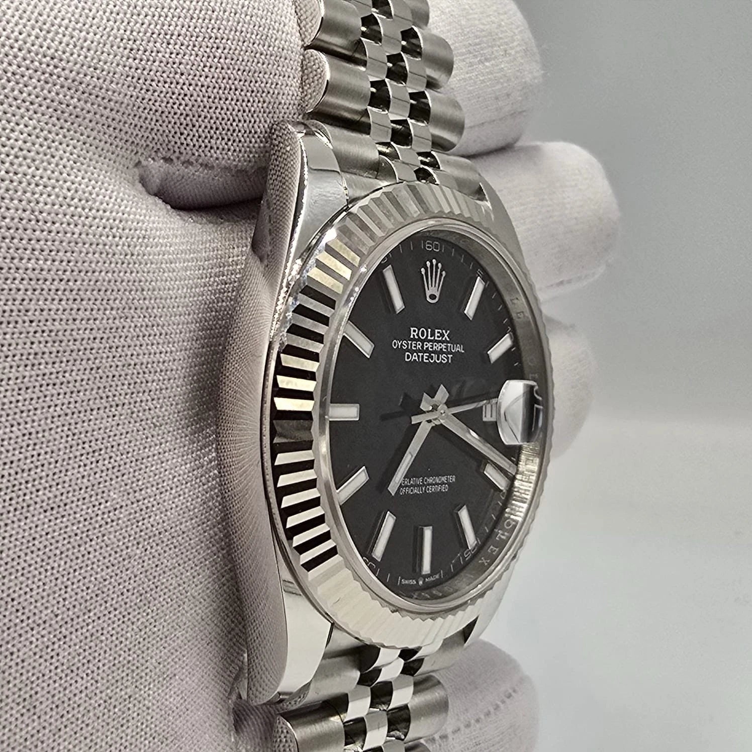 NEW 2025 Rolex Datejust 41mm 126334 Black Jubilee Fluted Bezel UNWORN