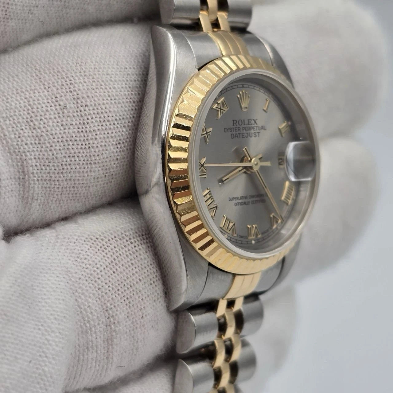 PAPERS Rolex MINT Two Tone Lady-Datejust 69173 Grey Roman Dial Jubilee Bracelet