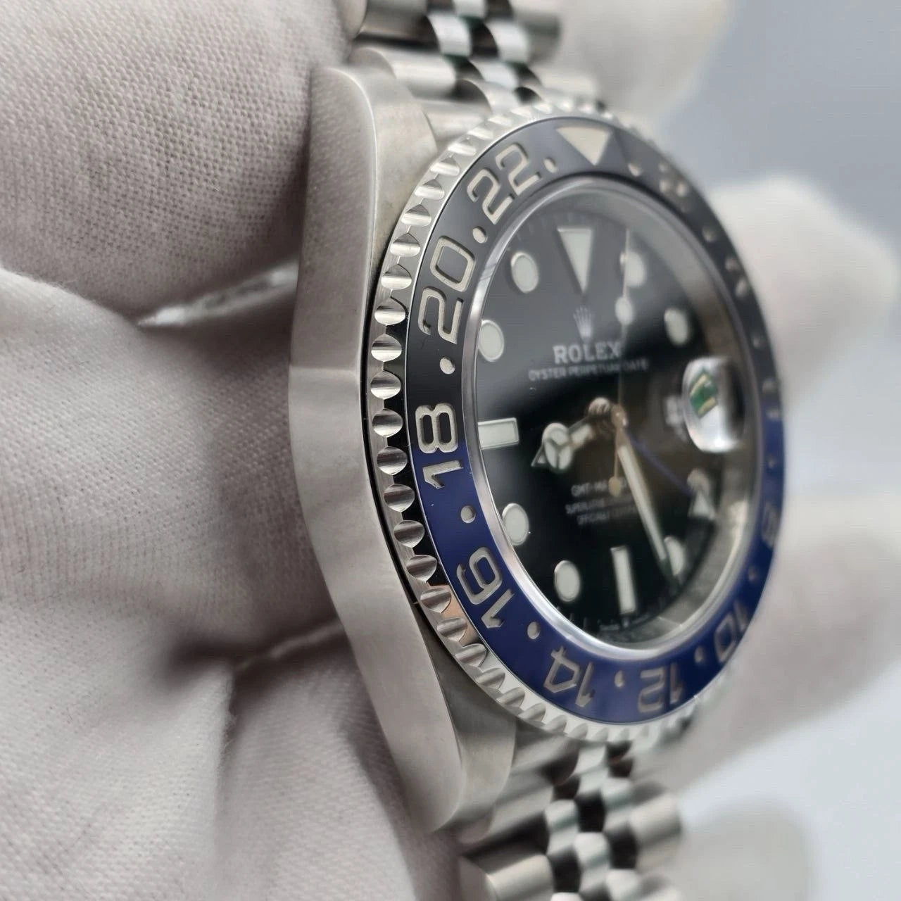 2020 PAPERS Rolex GMT-Master II 126710BLNR Batgirl Jubilee 40mm Watch BOX