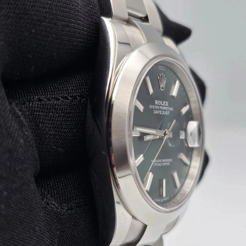 NEW 2025 Rolex Datejust 41mm Mint Green Steel Smooth Bezel Oyster 126300 UNWORN
