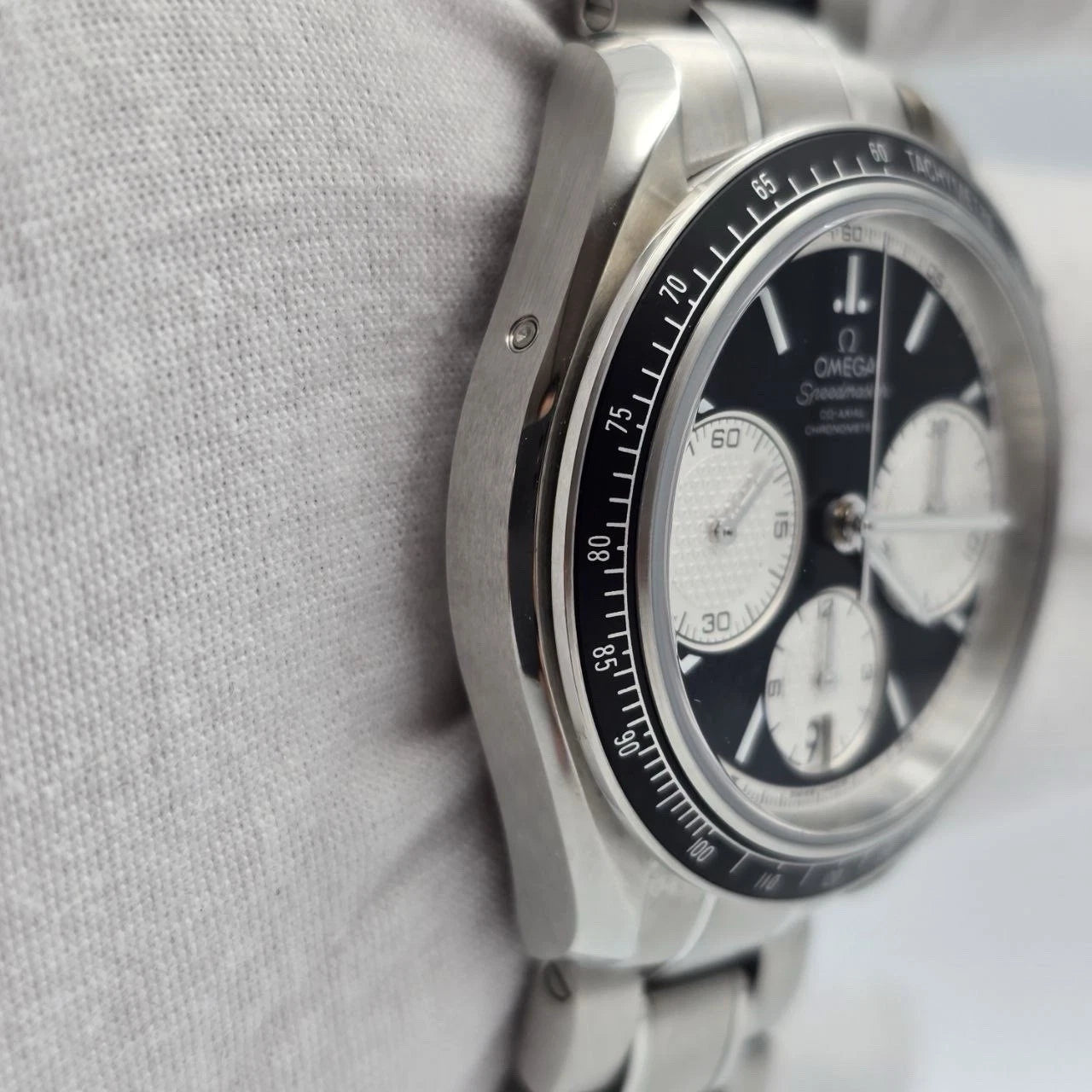 2024 Omega Speedmaster Racing Automatic 40mm Men's Watch 326.30.40.50.01.002 B+P