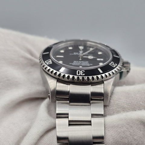 Rolex Sea-Dweller 16600 Stainless Steel Black Dial 40mm Watch