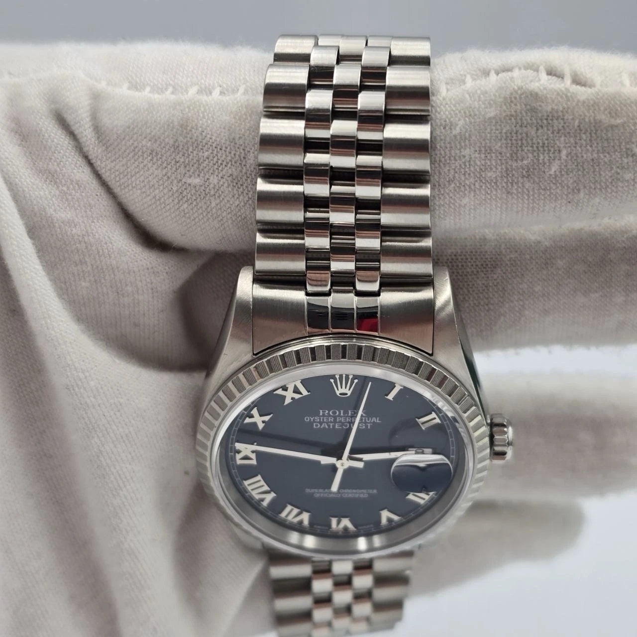 2002 PAPERS Rolex Datejust 36mm 16220 Blue Roman Dial Jubilee Watch