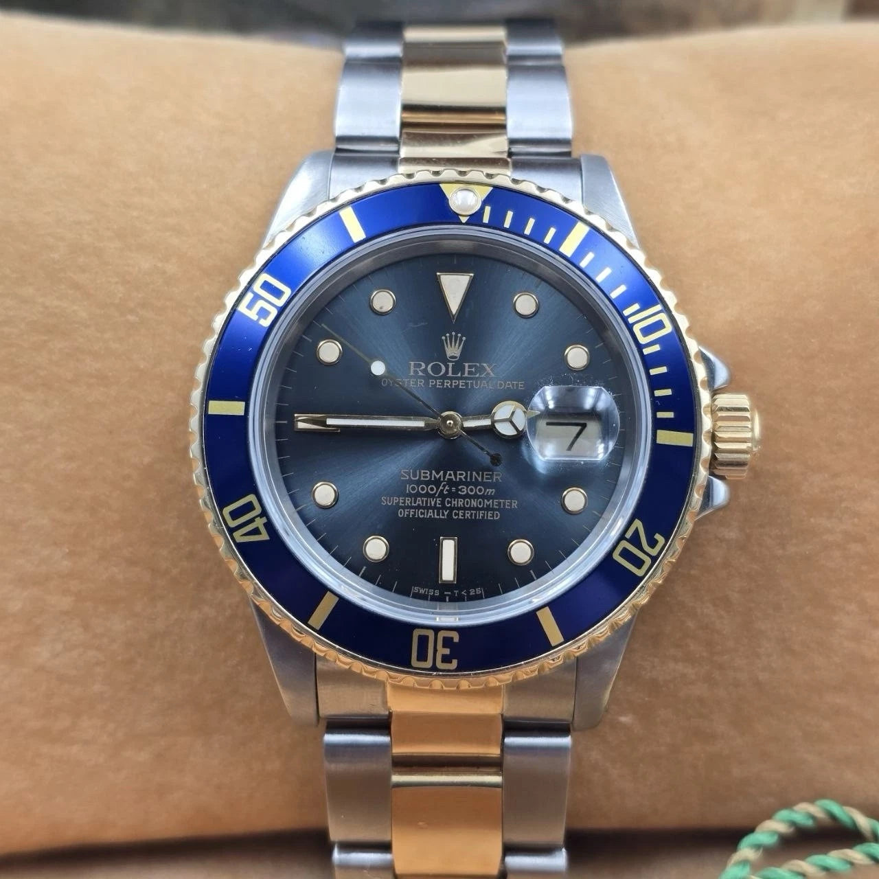 PAPERS Rolex Submariner Date 18K Gold Blue Sunburst Dial 40mm Watch 16803 BOX