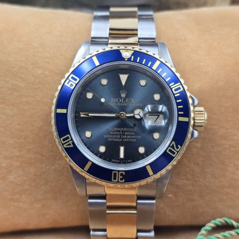 PAPERS Rolex Submariner Date 18K Gold Blue Sunburst Dial 40mm Watch 16803 BOX