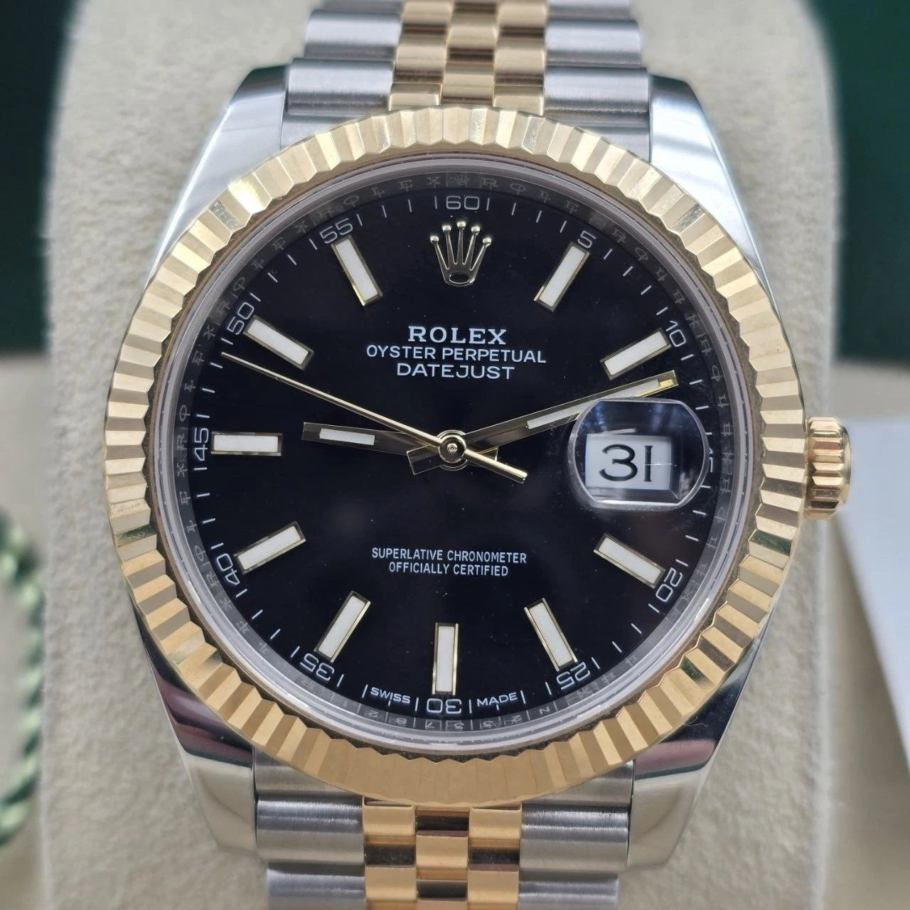 PAPERS 2017 Rolex Datejust 41mm 18K Two Tone Black Dial Jubilee 126333 BOX