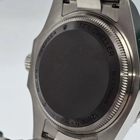 PAPERS 2023 Rolex Sea-Dweller Deepsea Black Ceramic Steel Dive 44mm 136660 BOX