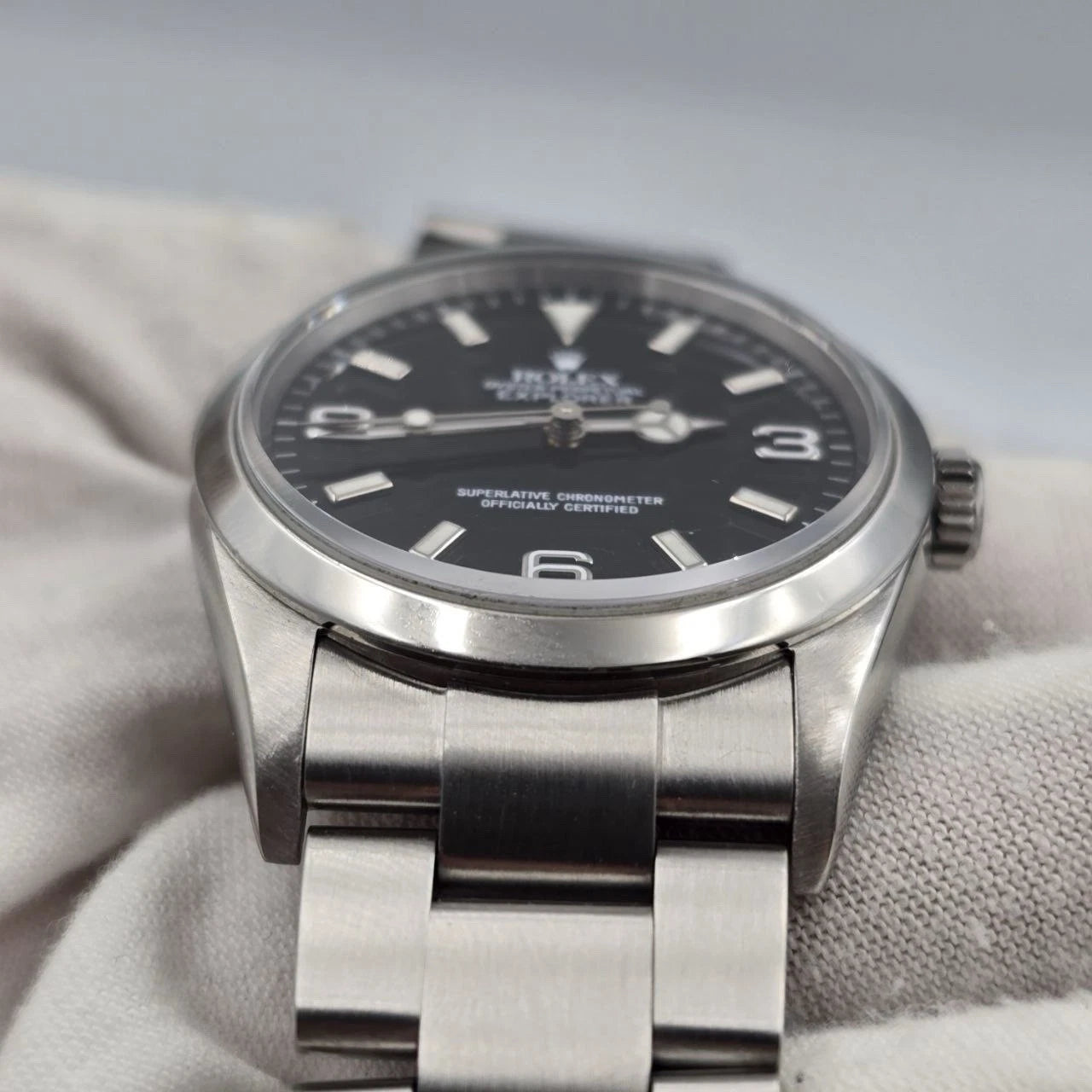 Rolex Explorer 114270 no papers 4