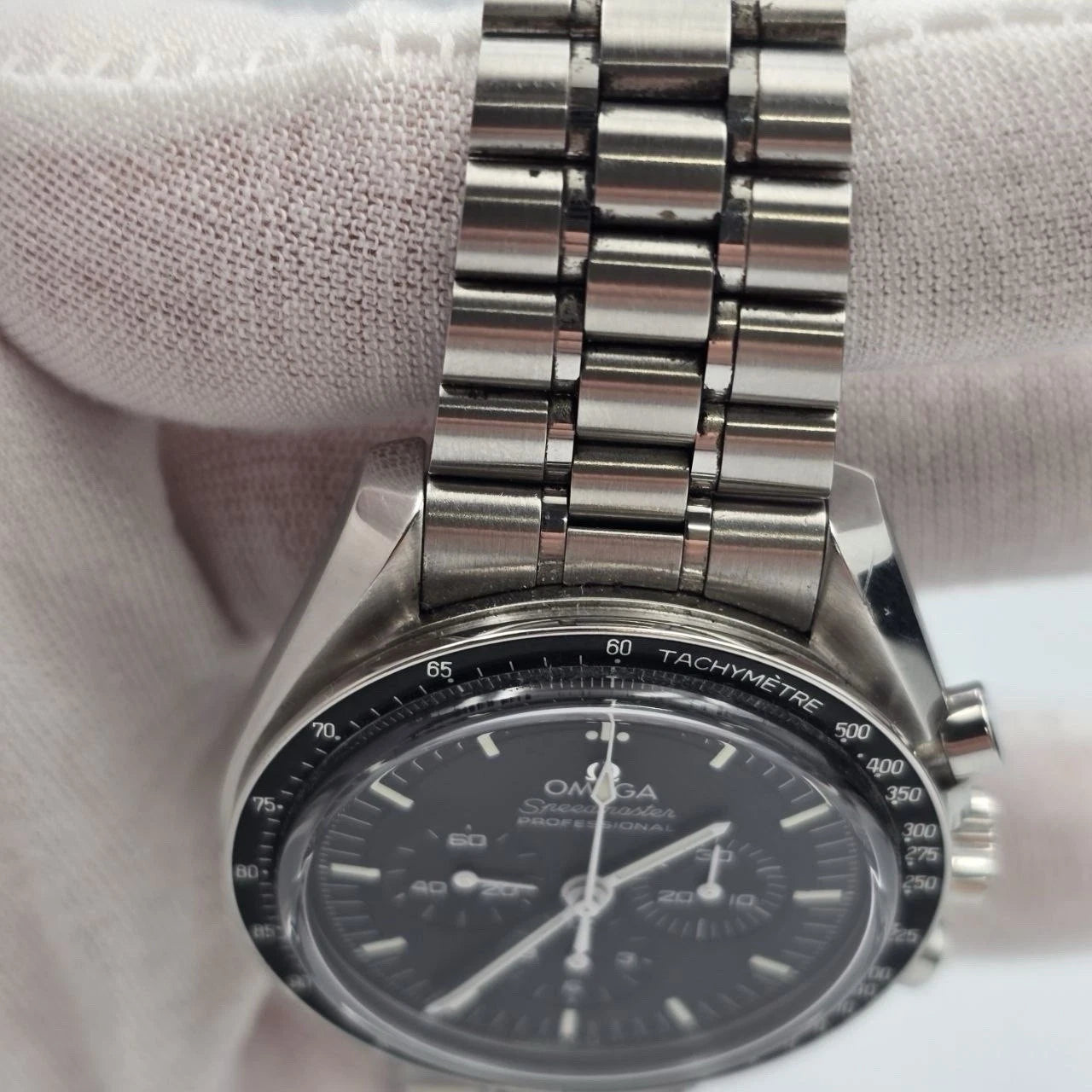 2023 Omega Speedmaster Moonwatch 42mm Black Dial Sapphire 310.30.42.50.01.002